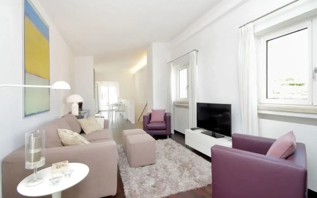 Crispi Luxury Apartments with Terrace - My Extra Home