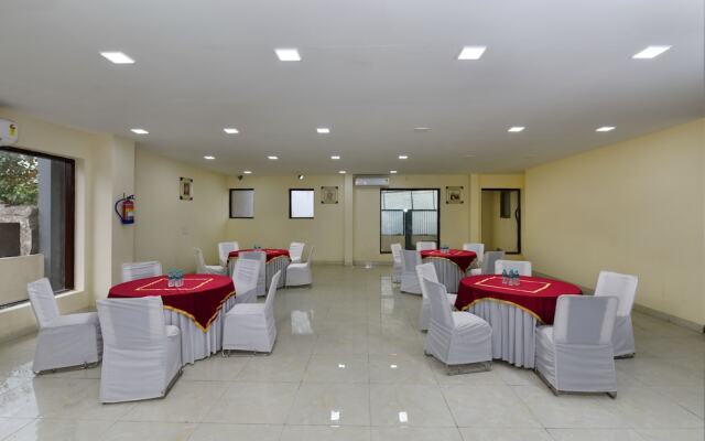 Hotel Blue Pearl Noida