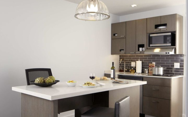 Hyatt House Sacramento Airport - Natomas