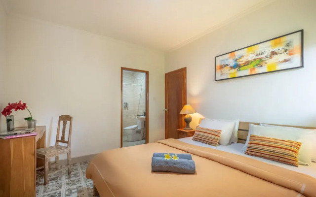 Tiis Garden Puri Villas