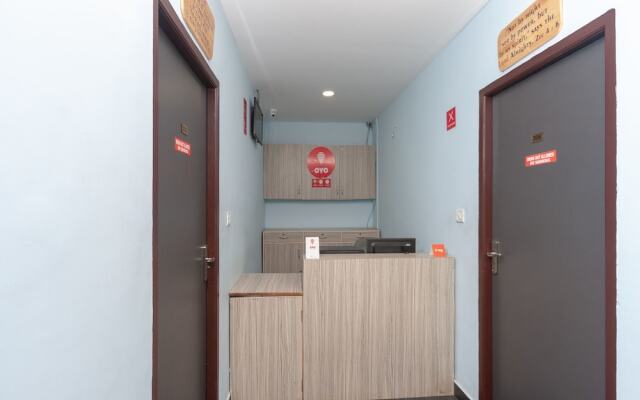 OYO 16117 Grace Residency