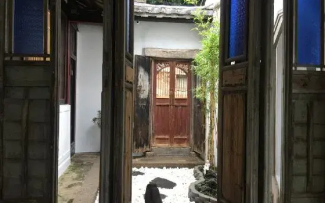 Nanmiao Hostel