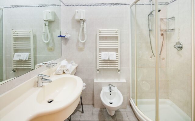 Hotel Centrale Curtis