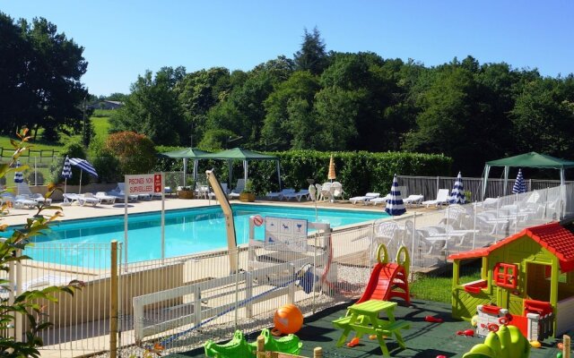 Detached House With Terrace in South Dordogne