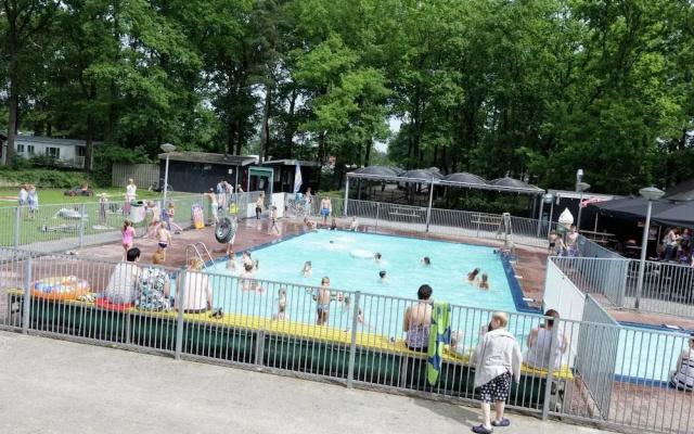 Charming Lodge in Staphorst With Pool Access