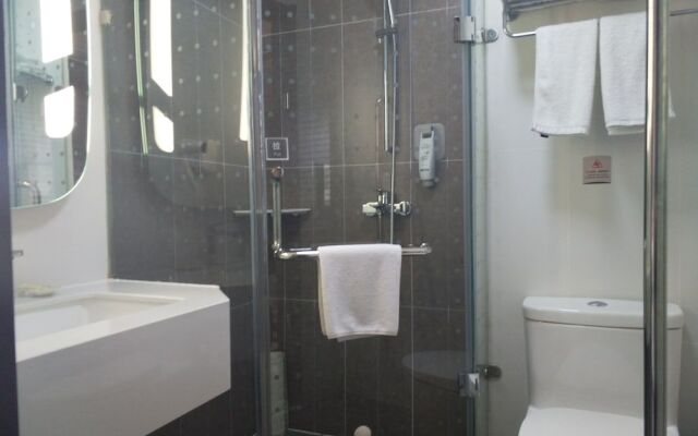 Ibis Lianyungang Suning Plaza