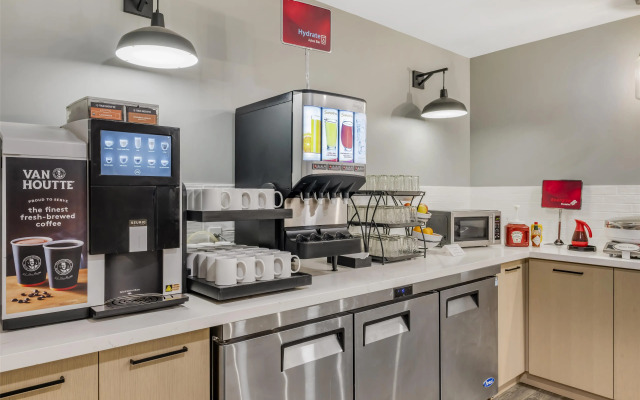 Best Western Plus Bridgewater Hotel & Convention Centre