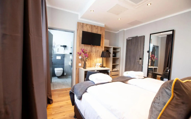 Elens Hotel