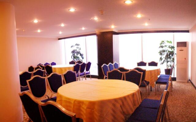 Four Points by Sheraton Kunming, Downtown
