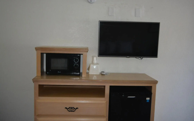 Welcome Inn on Colorado Blvd