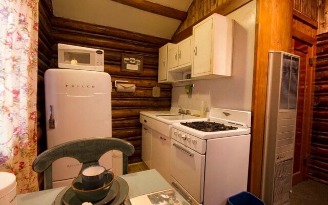 Log Cabin Motel