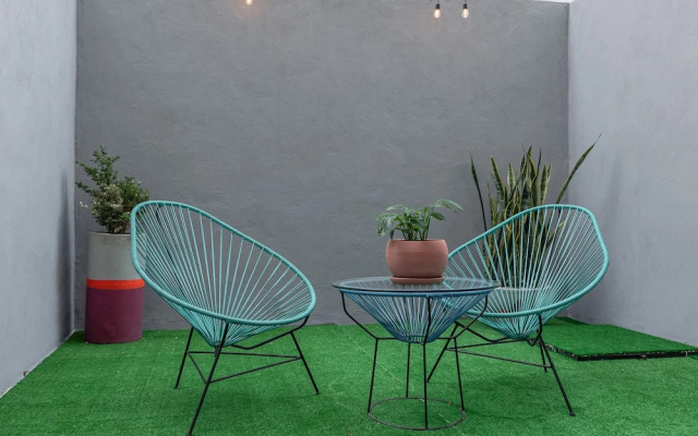 NIU Modern & Centric Lofts