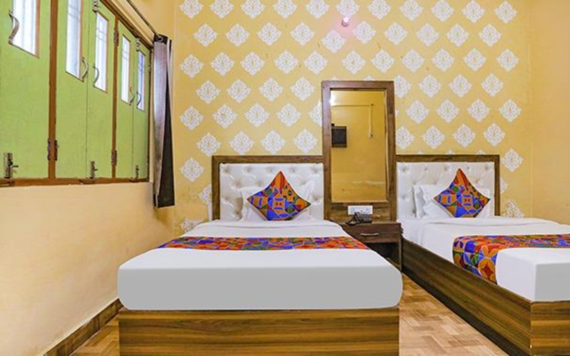 Fabhotel Shivam Palace