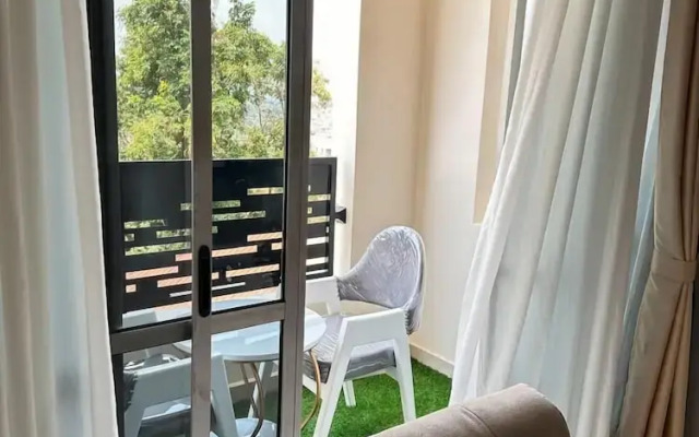 LivLuxe Apartments 2