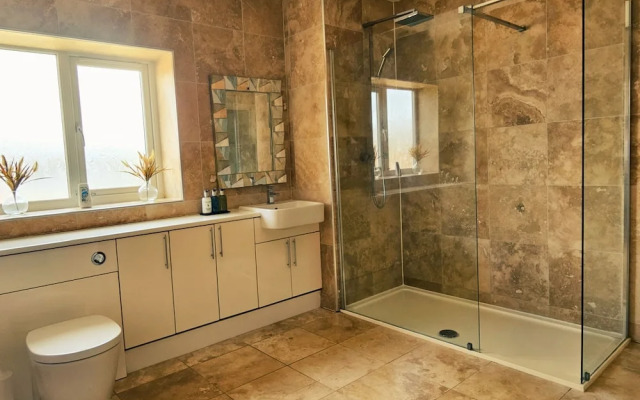 The Plough Inn Farmhouse