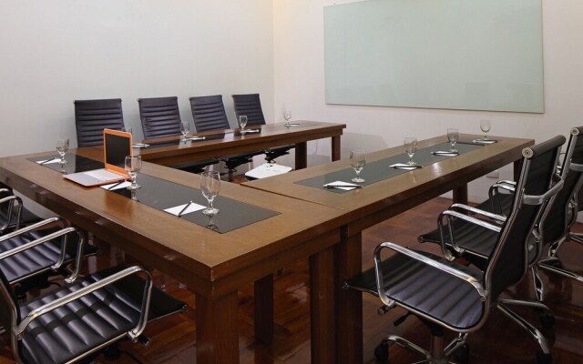 Zhigao West Lake Apartment Huansha