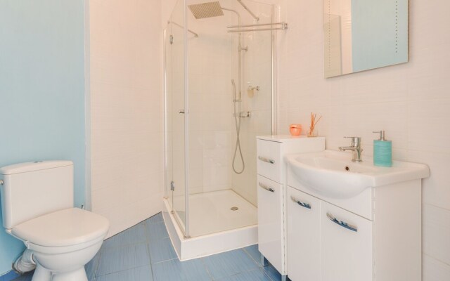 Penguin Apartments City Center Drobnera