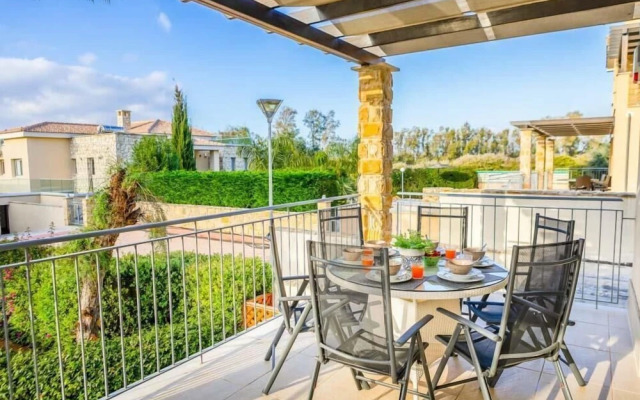Villa Paralia