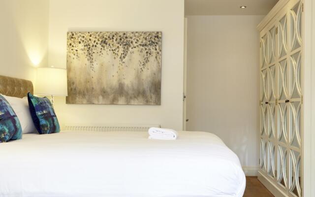 Redcliffe Parade Apartment - No.1