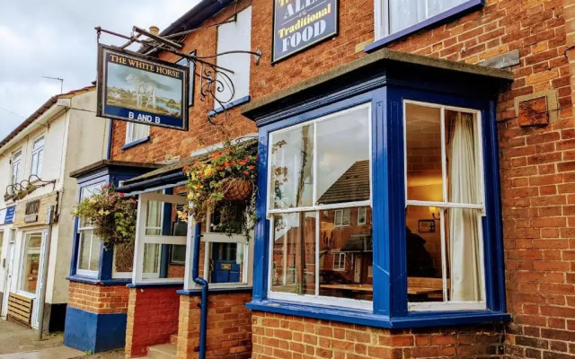 White Horse Public House Bed And Breakfast
