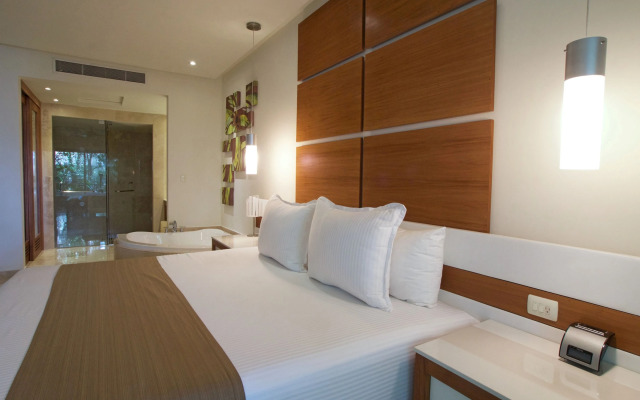 The Reef 28 Hotel & Spa - Luxury Adults Only - All Suites