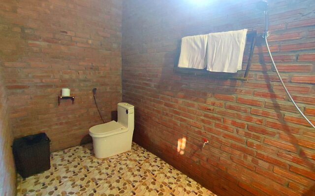 Pu Luong Riverside Lodge