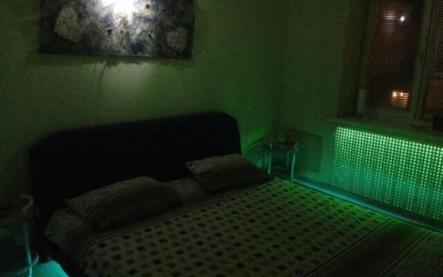 Keyless Apartment