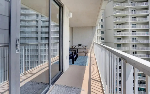 Seaside Beach & Racquet 5917