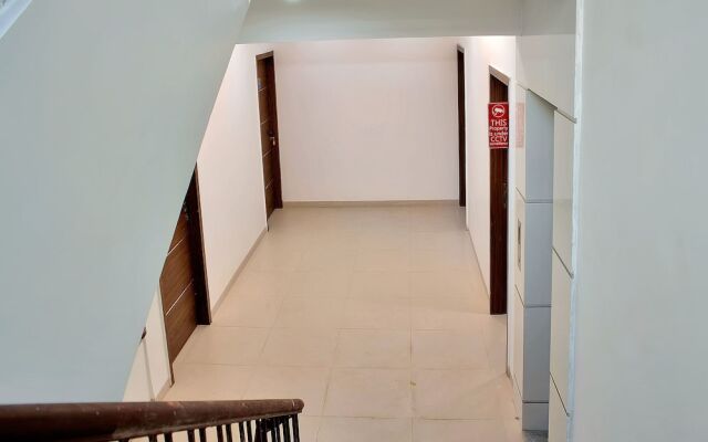 OYO 11634 Hotel The Upper Room