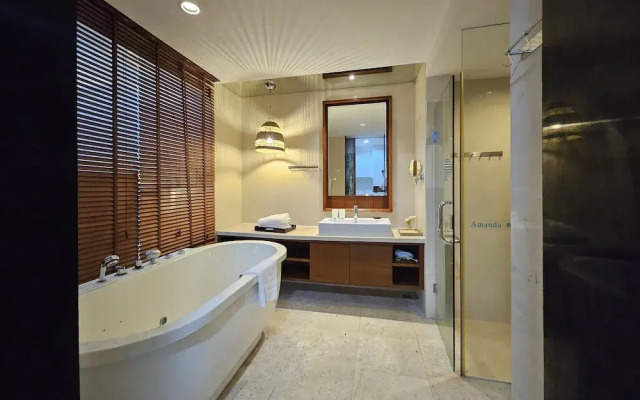 Amanda Seaview Resort Apartment