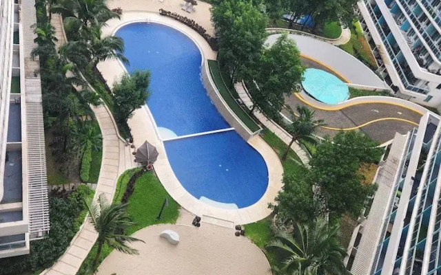 Azure Staycation Philippines by AMRS Near Manila International Airport