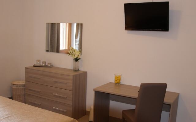 Your Nest in Cornelia