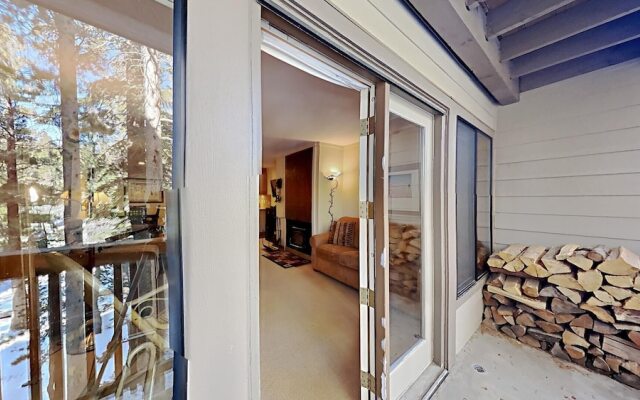 Spacious Condo with Full Kitchen - Steps Away from Summer Hiking and Biking Adventures! by RedAwning