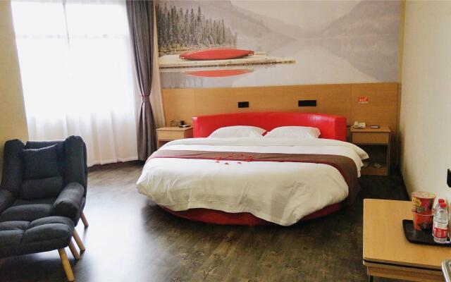 Thank Inn Plus Hotel Henan Xuchang Yuzhou City Binhe Road