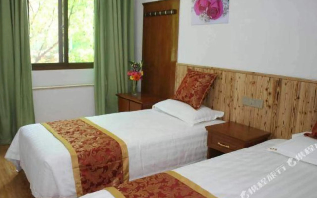 Zhoushan jinhualou hotel