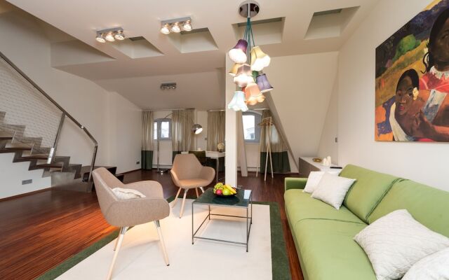 EMPIRENT Rose Apartments