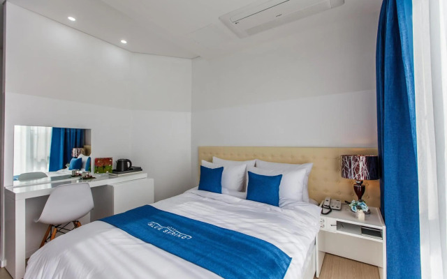 Bluespring Boutique Hotel