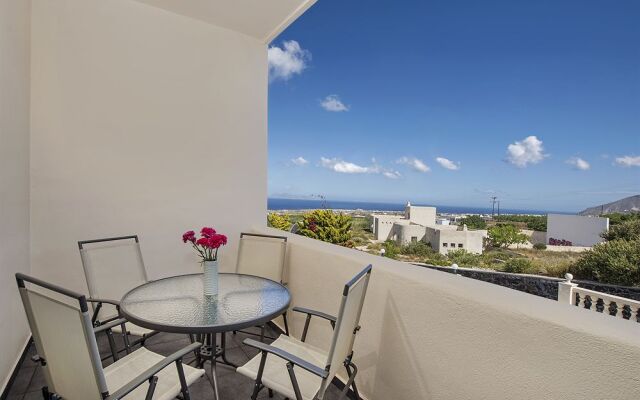 Alizea Villas  & Suites