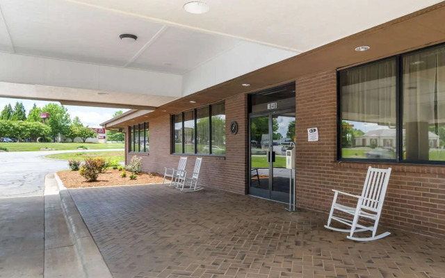 Days Inn by Wyndham Wilkesboro