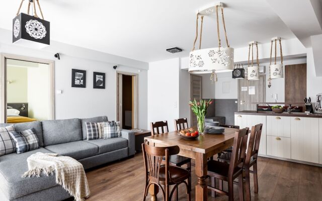 Apartamenty Folk And Art Krupowki 25