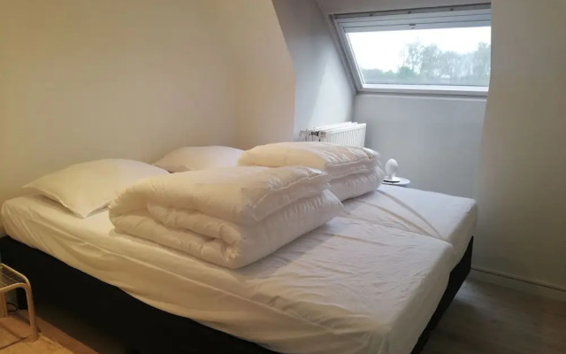 Beautiful Villa for Groups With Swimming Pool, Sauna and Wifi