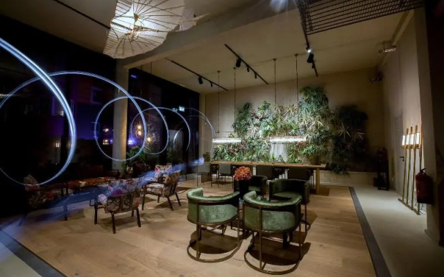 Aeronaut Serviced Apartments powered by Pearl1