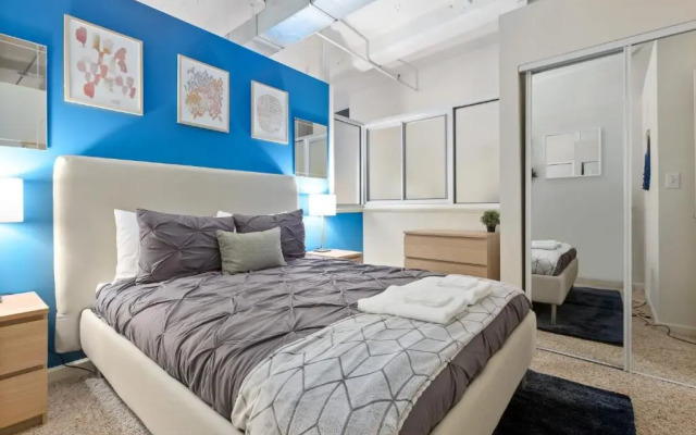 Trifecta 2BR Modern & Spacious Superhost