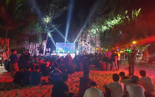 Kega Lighthouse Resort