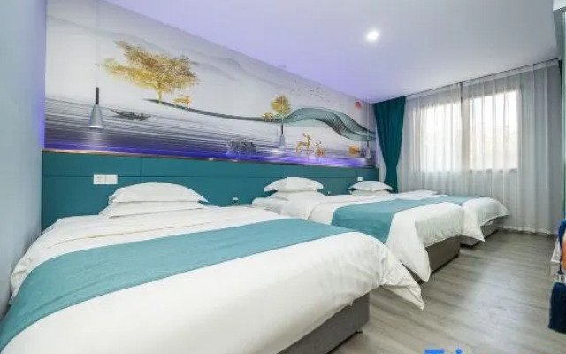 Yinlilai Business Hotel (Tianquan Hospital of Traditional Chinese Medicine Branch)