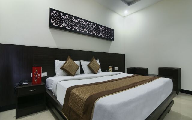 Capital O 9367 Hotel Agra Cantt