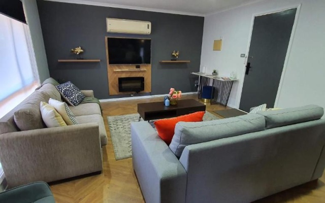 Renovated 2-bedroom unit with BBQ & SPA, ideal for holiday and business travel – Guest Rooms – Mildura