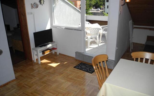 Apartment Biro 41 pax