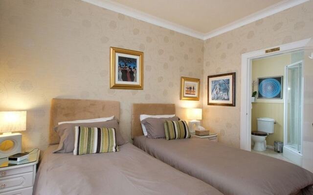 Braeside House
