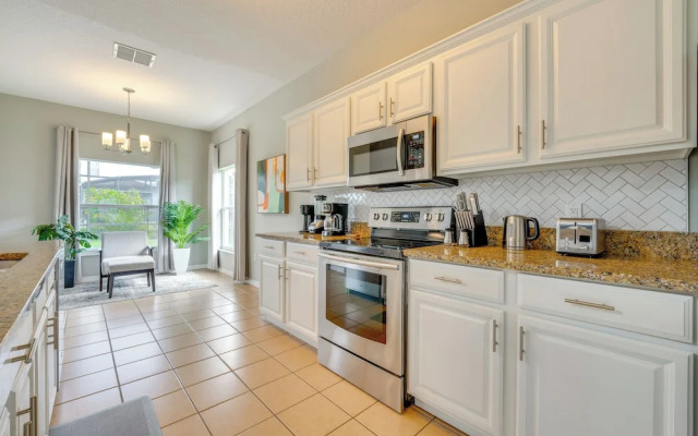 Luxury Championsgate Home Near Disney Parks!